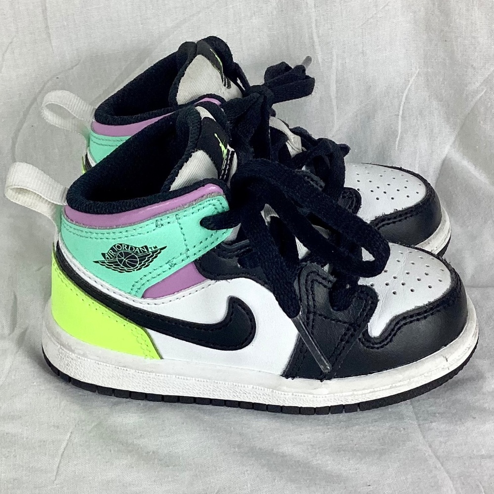 Nike Air Jordan 1 Mid TD Toddler Shoes Size 6C Pastel Black Volt Green Glow